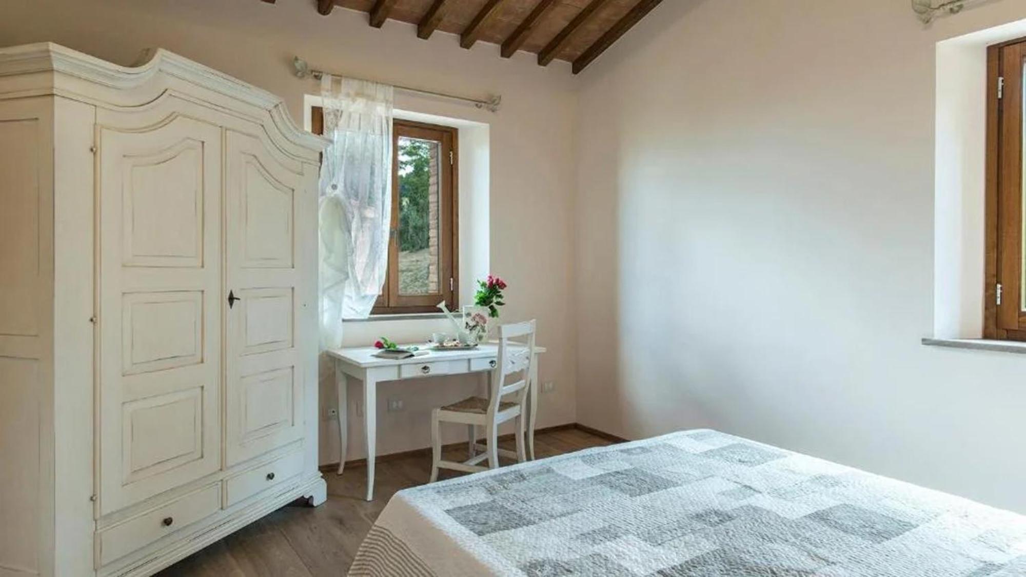 Appartement Casale Con Vista Colline à Volterra Extérieur photo